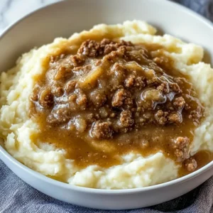 Ground Beef and Gravy Over Mashed Potatoes