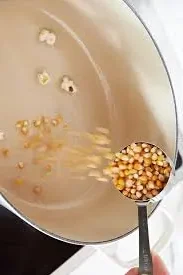 making popcorns