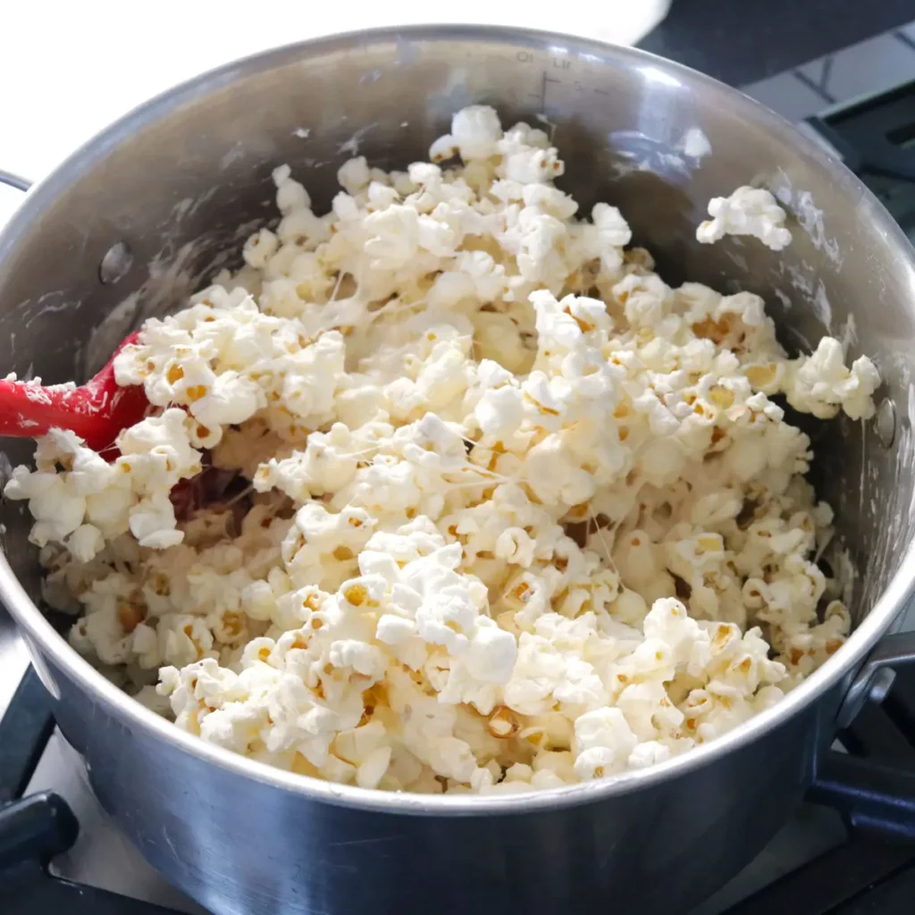 mixing with popcorns